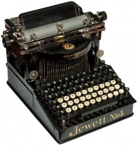 1897, Jewett 4 Duplex typewriter -  Courtesy of the Martin Howard Collection at antiquetypewriters.com