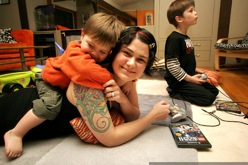 Strengthening family ties through online gaming