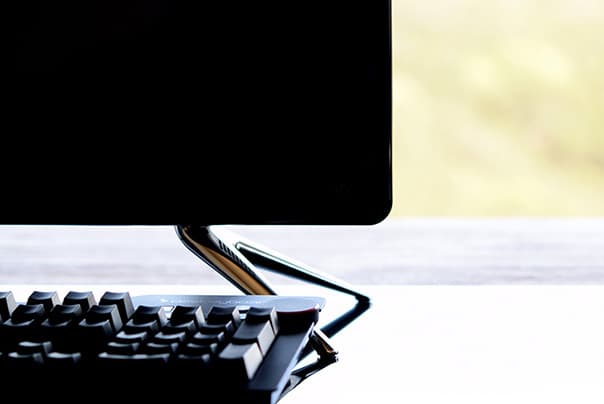 Das Keyboard on desk