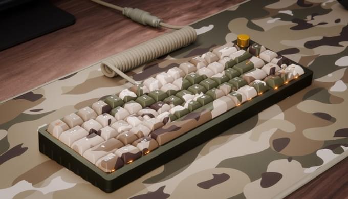 DeltaForce 65 Basecamp camo with desk mat