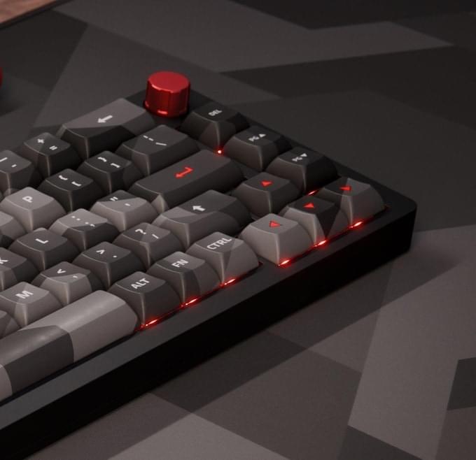 DeltaForce 65 Cyber Shadow camo with desk mat